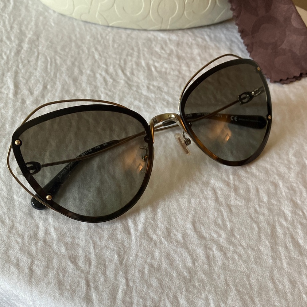 Coach: Light Gold (L1037) Sunglasses- Cat Eye Frame- Case & Cloth - Picture 14 of 16
